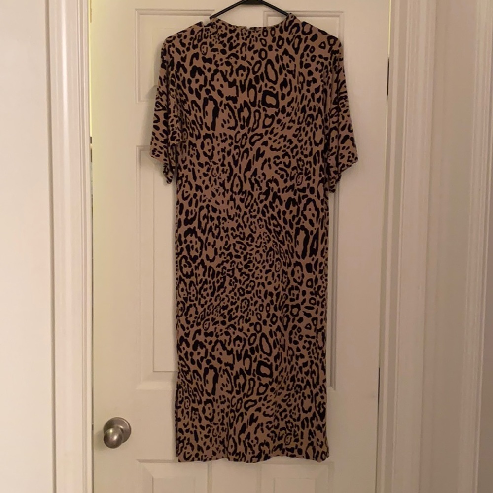 Fitted Cheetah Print Midi Dress